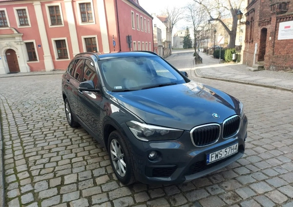 BMW X1 cena 77500 przebieg: 84000, rok produkcji 2017 z Wschowa małe 667